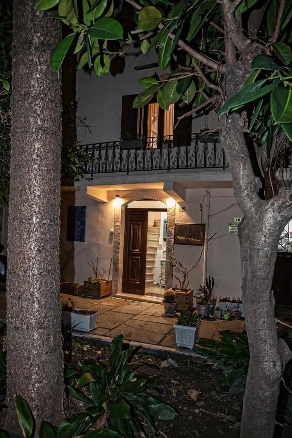 העיירה רתימנו Maya'S Boutique Residence מראה חיצוני תמונה